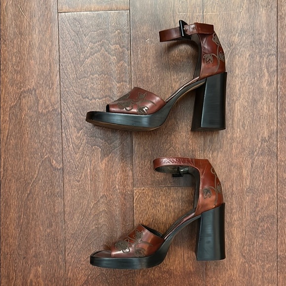 Via Spiga Rare Retro Square Toe Platform Heels, Embroidered Leather, Size 6 - Picture 4 of 15